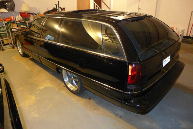 1992 Oldsmobile Custom Cruiser - photo 12