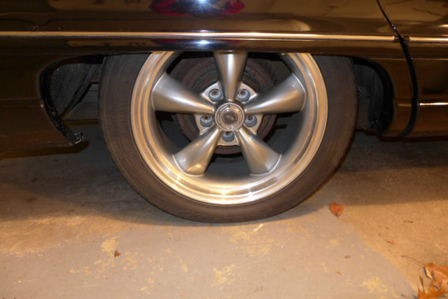 1992 Oldsmobile Custom Cruiser - photo 13