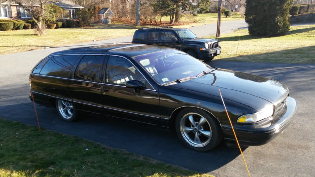 1992 Oldsmobile Custom Cruiser - photo 2