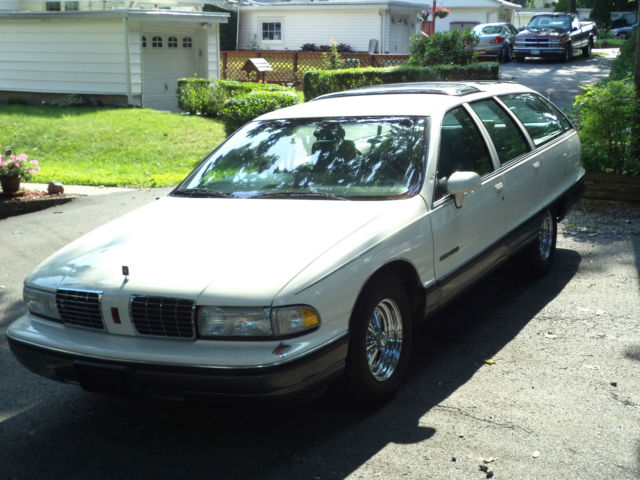 1992 Oldsmobile Custom Cruiser customcruiser station wagon - photo 2