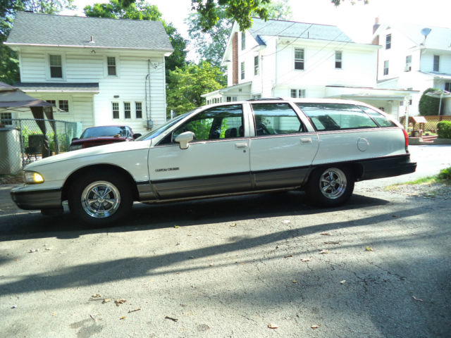 1992 Oldsmobile Custom Cruiser customcruiser station wagon - photo 3