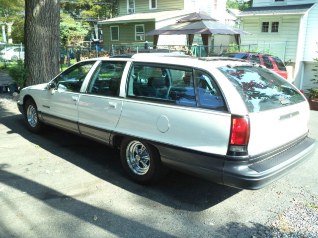 1992 Oldsmobile Custom Cruiser customcruiser station wagon - photo 4