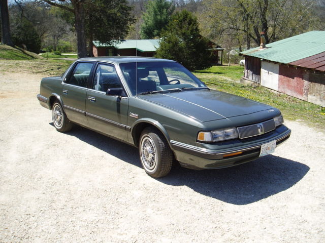1992 Oldsmobile Cutlass - photo 2