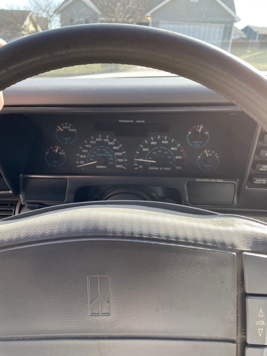 1992 Oldsmobile Toronado - photo 10