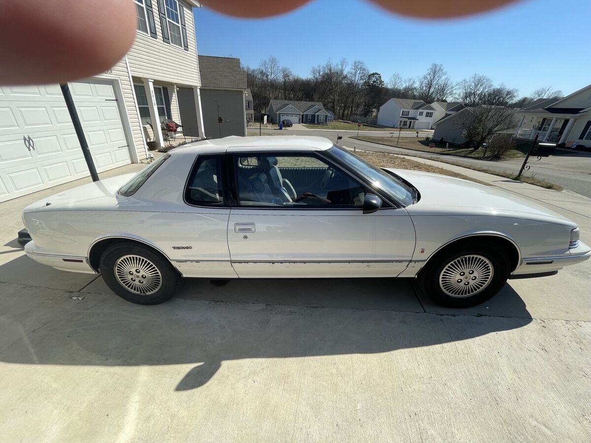 1992 Oldsmobile Toronado - photo 3