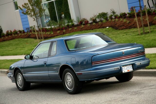 1992 Oldsmobile Toronado - photo 4