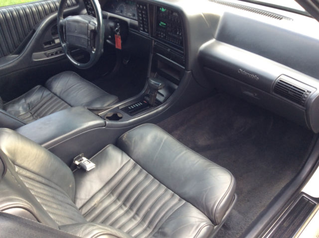 1992 Oldsmobile Toronado - photo 12