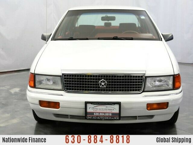 1992 Plymouth Acclaim ** LOW MILES ** - photo 4