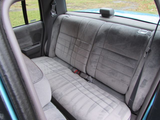 1992 Plymouth Acclaim - photo 13