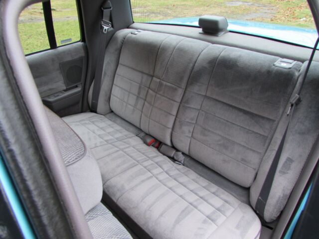 1992 Plymouth Acclaim - photo 13