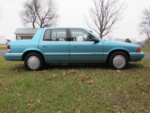 1992 Plymouth Acclaim - photo 4