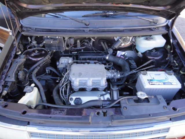 1992 Plymouth Voyager - photo 8