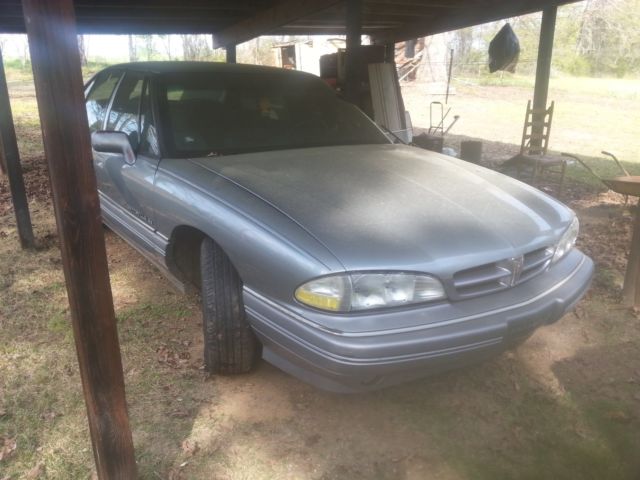 1992 Pontiac Bonneville SE - photo 9