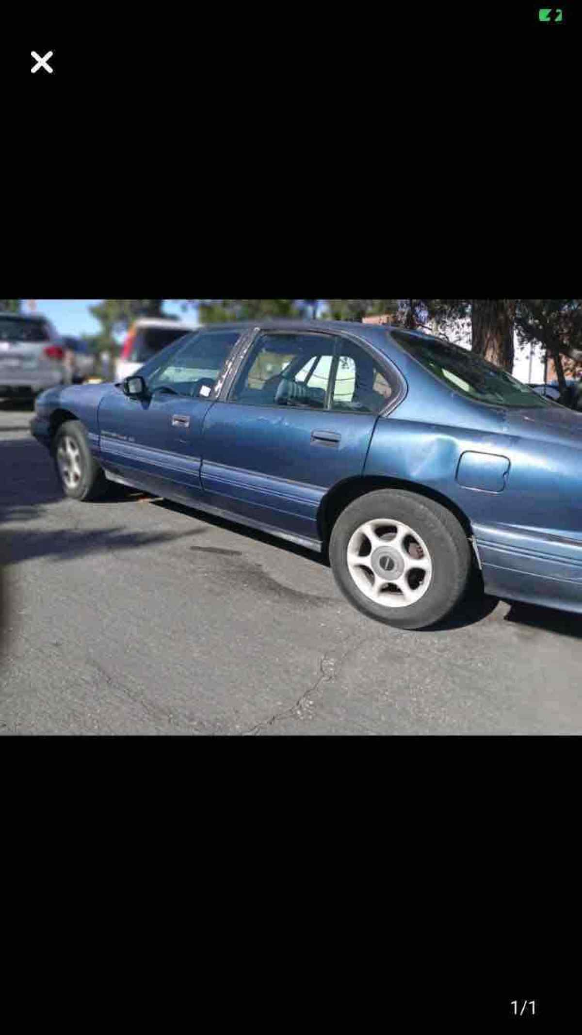 1992 Pontiac Bonneville SE - photo 3