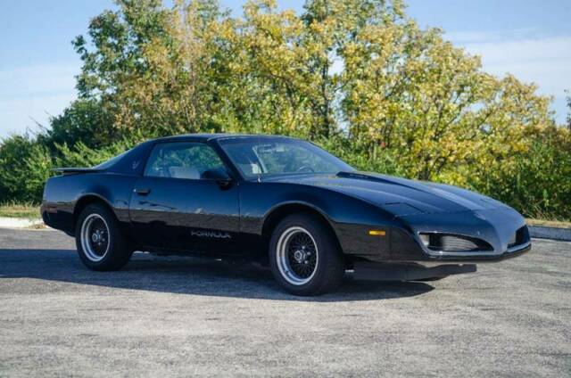 1992 Pontiac Firebird Formula 2dr Hatchback - photo 8