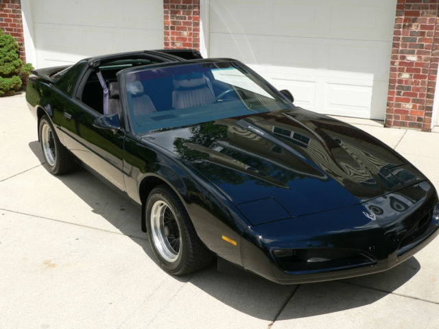 1992 Pontiac Firebird Formula - photo 2