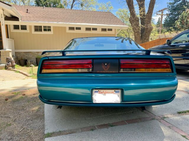 1992 Pontiac Firebird Formula with T-Tops - photo 2