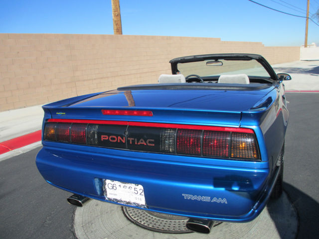 1992 Pontiac Trans Am Convertible - photo 7