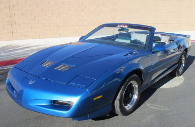 1992 Pontiac Trans Am Convertible - photo 2