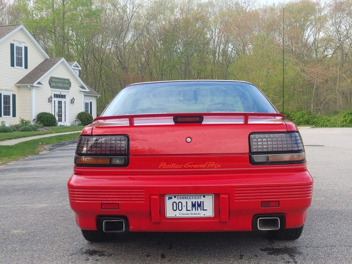 1992 Pontiac Grand Prix SE - photo 9