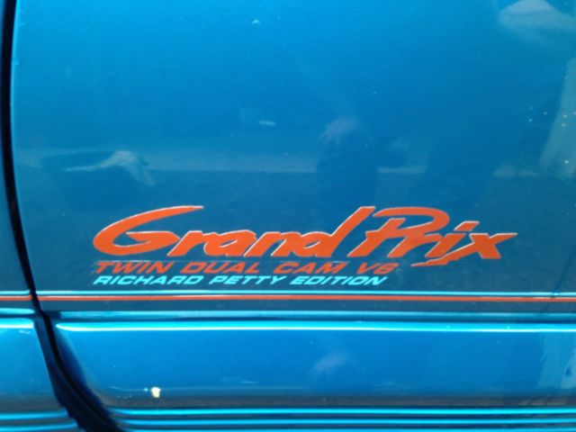 1992 Pontiac Grand Prix - photo 10