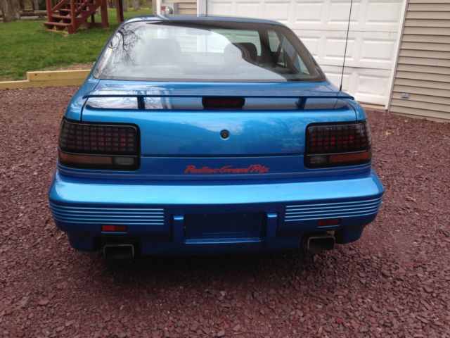 1992 Pontiac Grand Prix - photo 4
