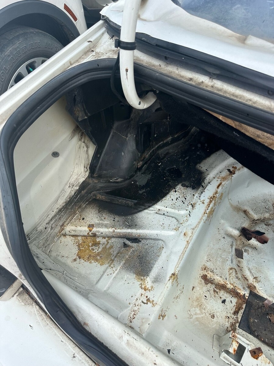 1992 Pontiac Sunbird SE - photo 13