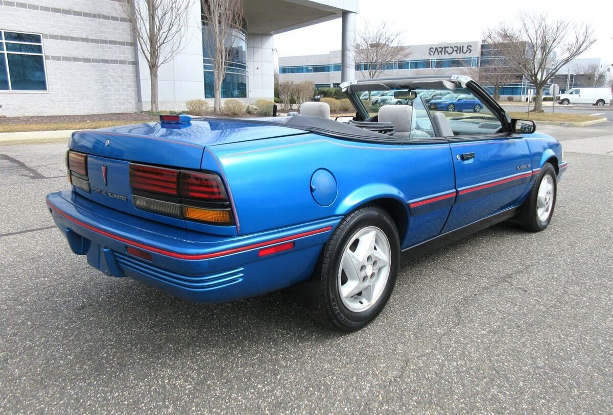 1992 Sunbird SE - photo 4