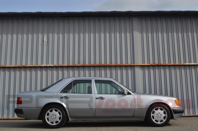 1992 Mercedes-Benz 500-Series E - photo 10