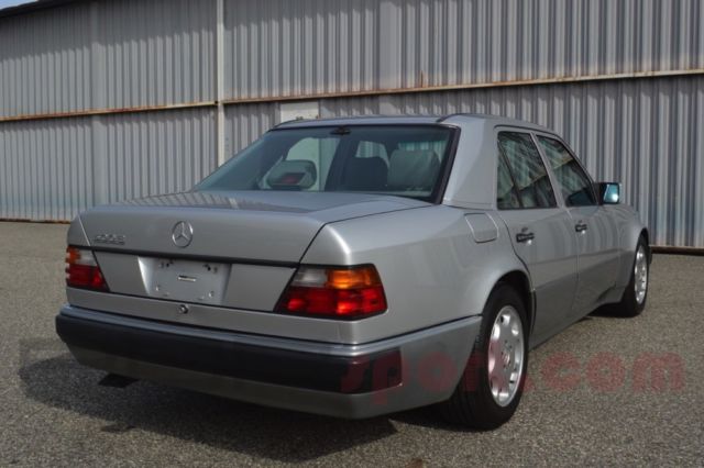 1992 Mercedes-Benz 500-Series E - photo 7