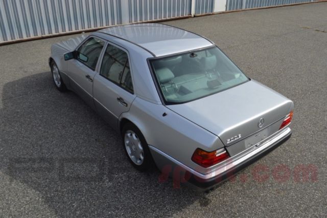 1992 Mercedes-Benz 500-Series E - photo 8