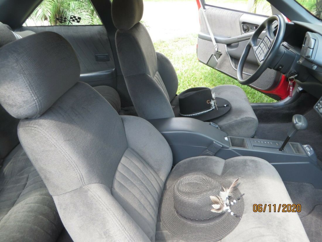 1992 Pontiac Grand Prix SE - photo 11