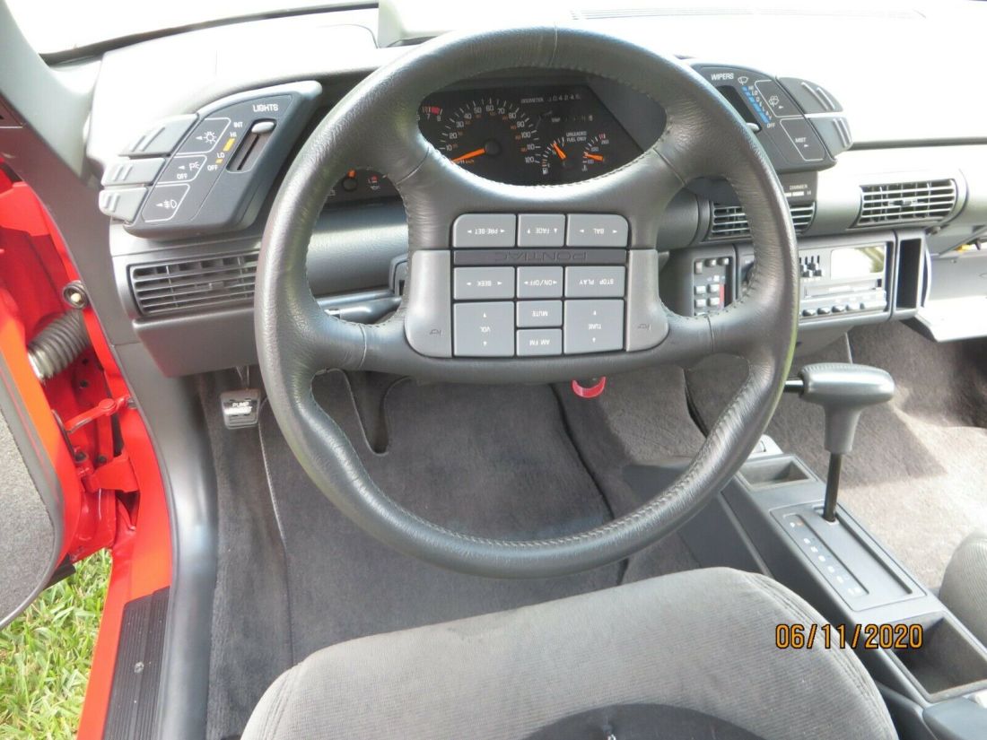 1992 Pontiac Grand Prix SE - photo 8