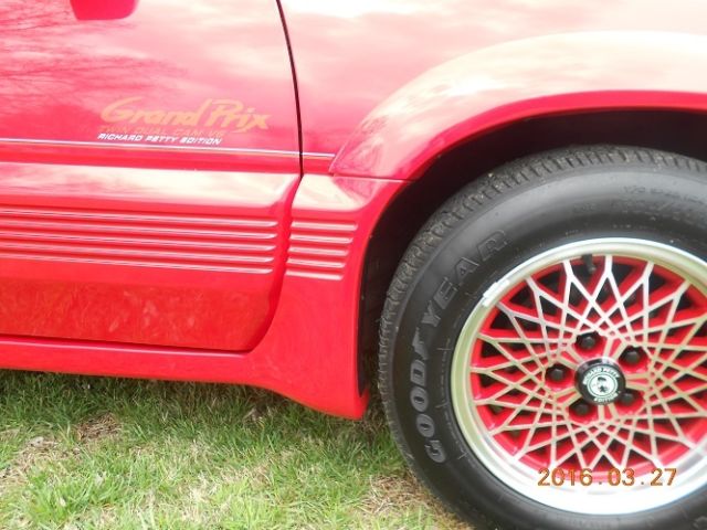 1992 Pontiac Grand Prix - photo 6