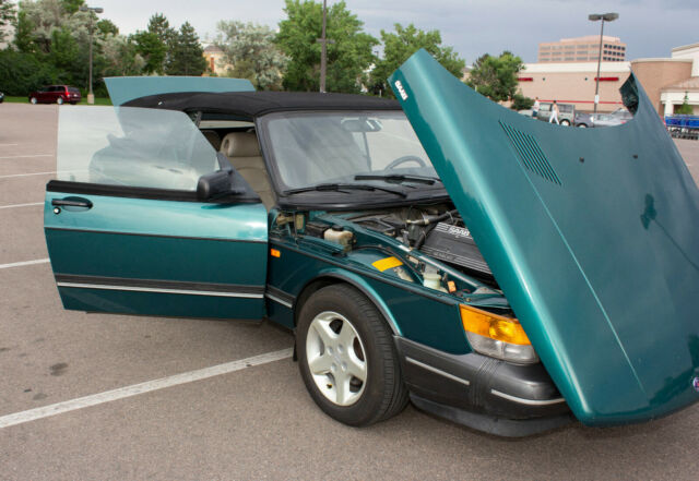 1992 Saab 900 Convertible - photo 3