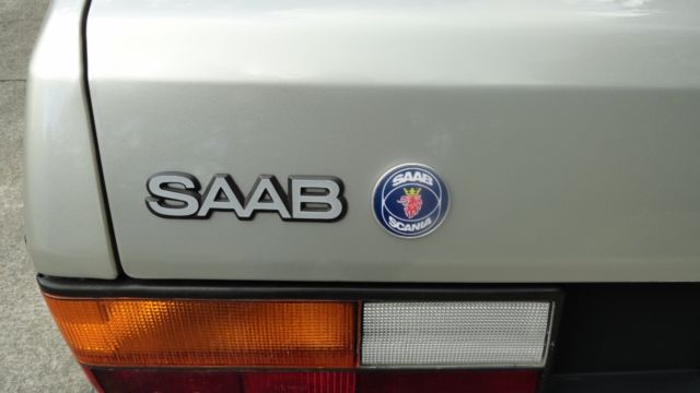 1992 Saab 900 - photo 12