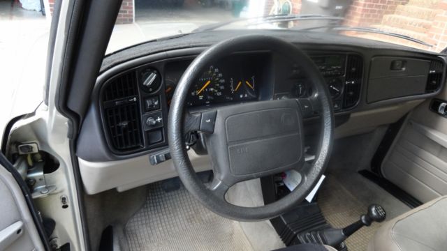 1992 Saab 900 - photo 5