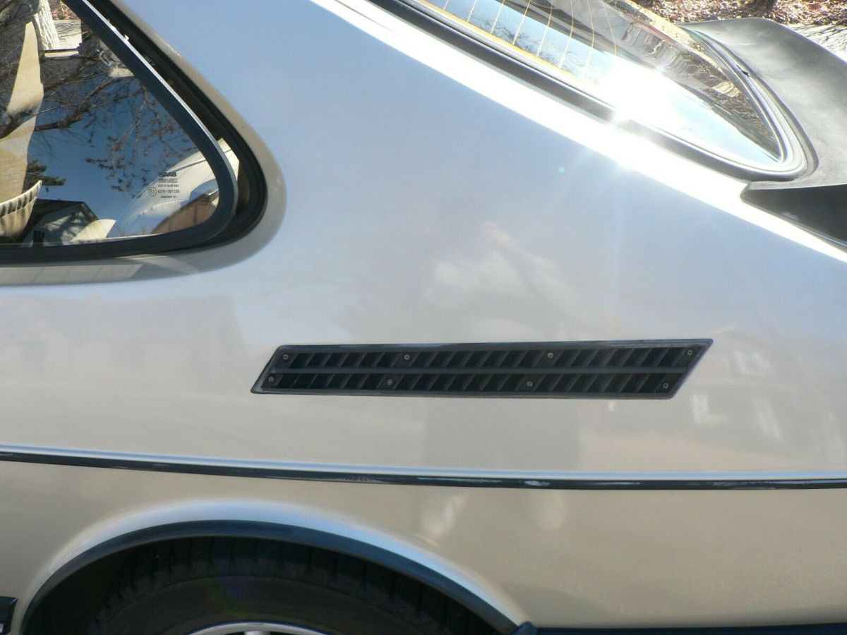 1992 Saab 900 - photo 6