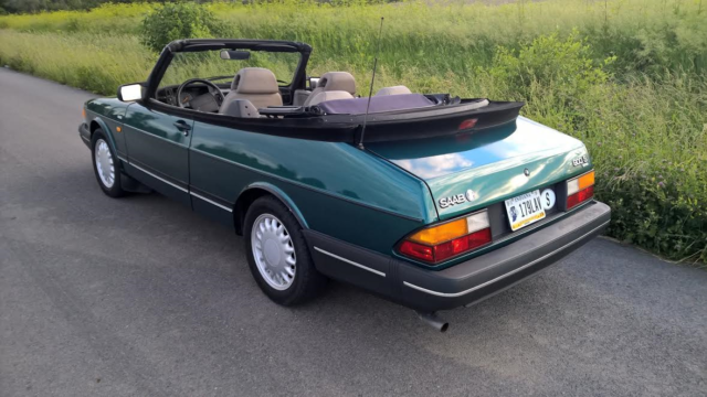 1992 Saab 900 - photo 3