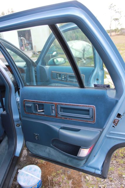 1992 Buick Roadmaster - photo 6