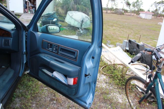 1992 Buick Roadmaster - photo 8