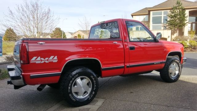 1992 Chevrolet C/K Pickup 1500 Silverado Standard Cab Pickup 2-Door - photo 4