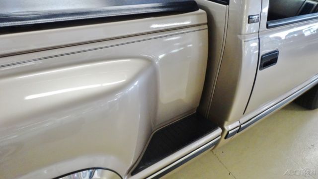 1992 Chevrolet C/K Pickup 1500 Silverado - photo 12