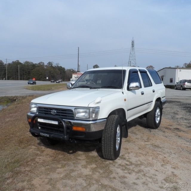 1992 Toyota 4Runner SR5 SSR X - photo 2