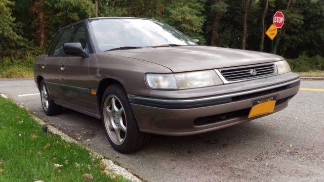 1992 Subaru Legacy L - photo 2
