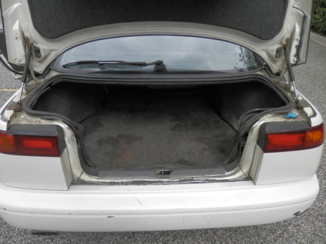1992 Subaru SVX LSL - photo 10