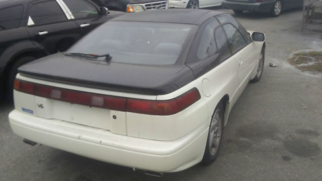 1992 Subaru SVX LSL Coupe 2-Door - photo 3