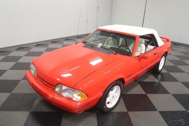 1992 Ford Mustang Summer Special - photo 10