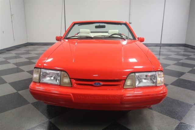1992 Ford Mustang Summer Special - photo 5