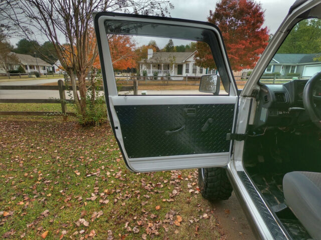 1992 Suzuki Samurai - photo 7
